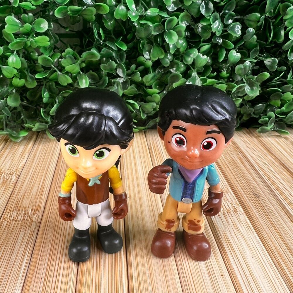 Bundle Of Dino Ranch Miguel And Mini Adventure Toy Figure Action Figure 3"